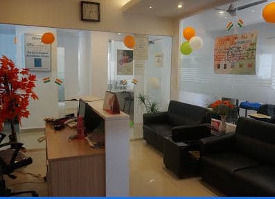 CAMBRIDGE Academy of English Pictures photo 3